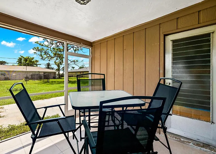 Best Location In Cape Coral!